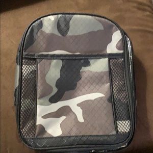 Thirty one camo lunch bag, never used.